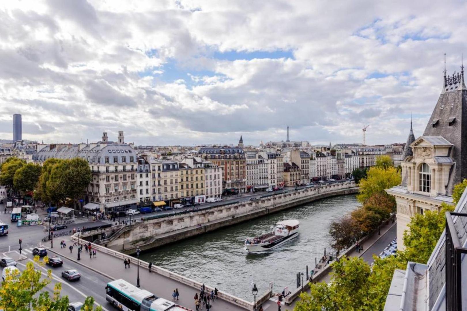 Guestready - Luxury Apartment On The Ile De La Cite Paříž Exteriér fotografie